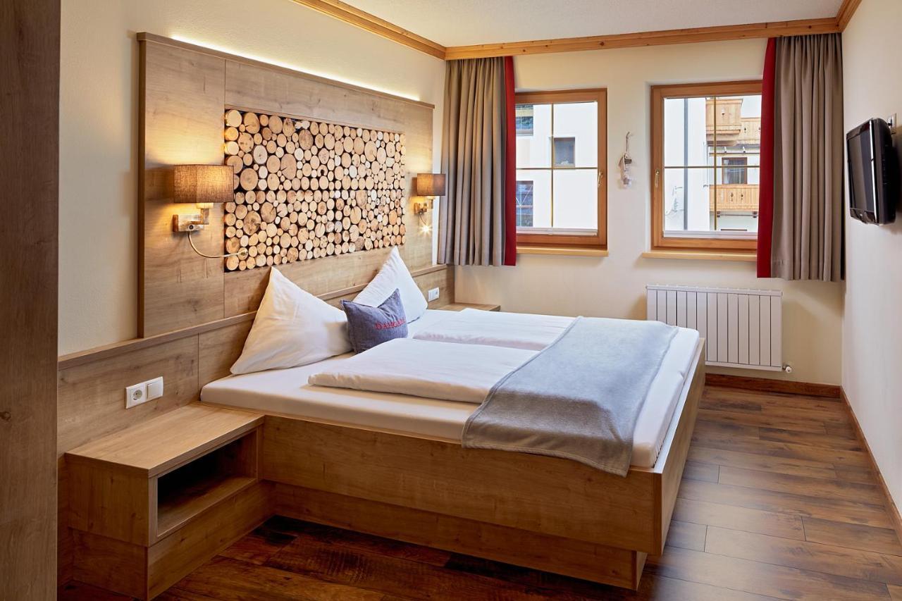 Hotel Central - Das Kleine Boutique Hotel Am Achensee Manaus Ngoại thất bức ảnh